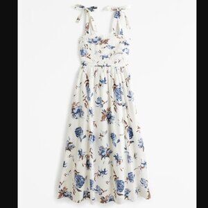 Abercrombie and Fitch Natural White Blue Floral Emerson Tie Strap Maxi Dress M